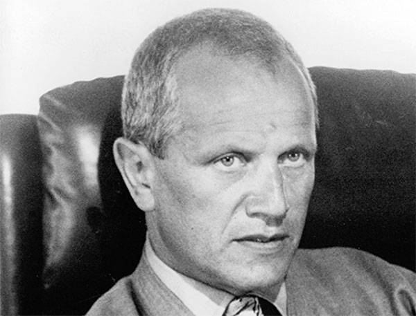 Steven-Berkoff
